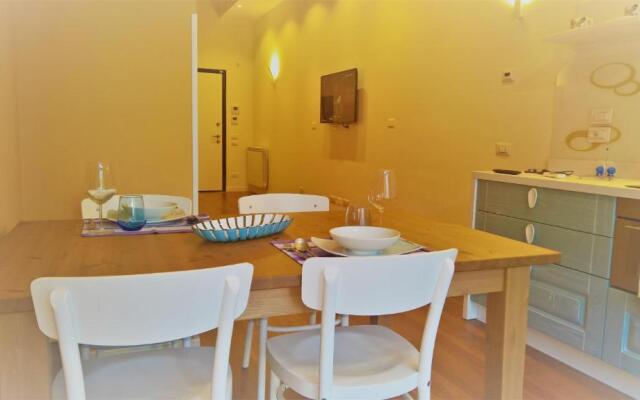 Sacra Famiglia Ausonia Apartment