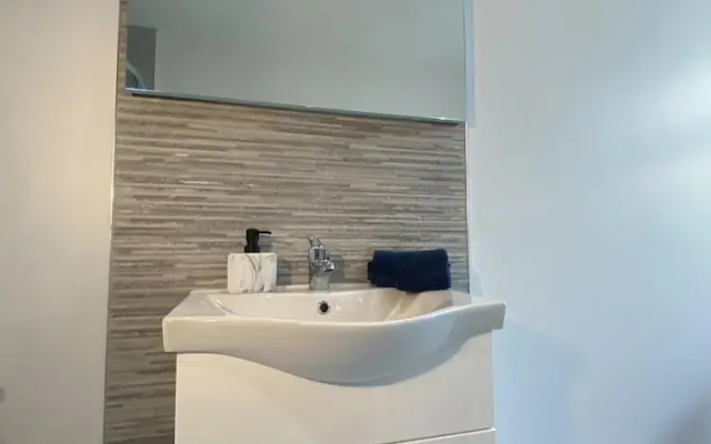 Copperview Apartment