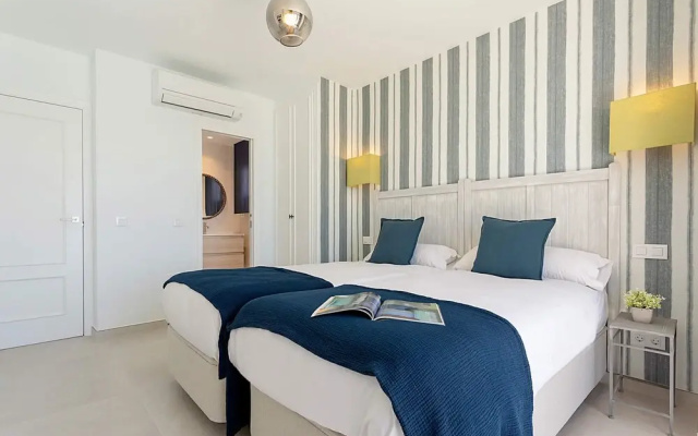 Exclusive Penthouse in Fuengirola Beach Corales