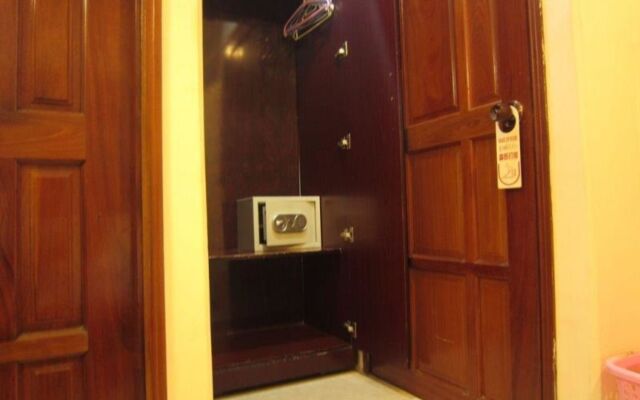 Ava 2 Hotel