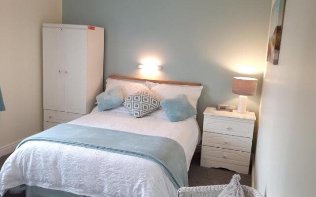 Shannonside House Bed and Breakfast