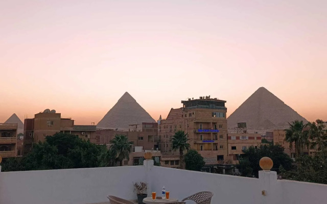 TUI Pyramids View