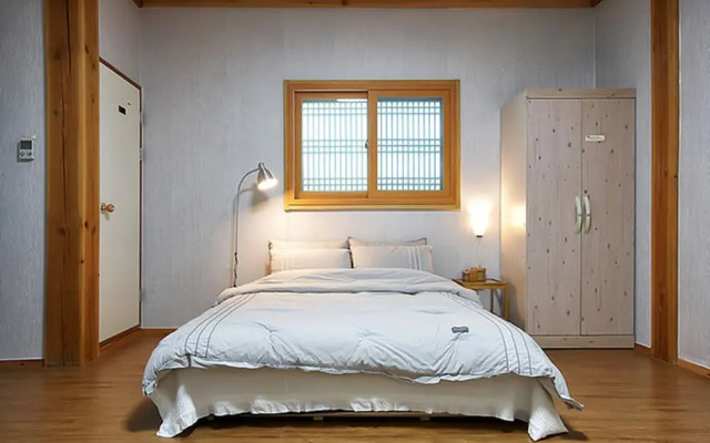 Gyeongju N Hanok Pension