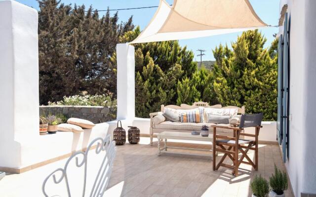 Rosemary Residence in Ampelas. 3 bedroom house