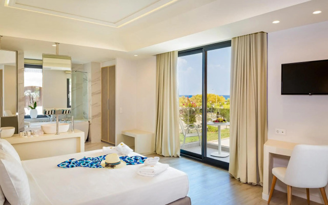 Samian Mare Hotel Suites & Spa