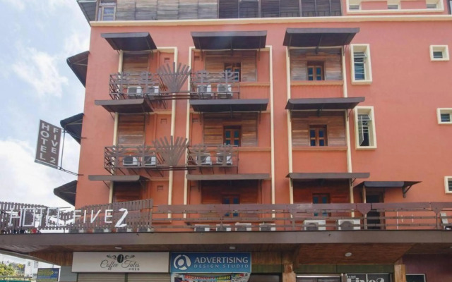 Hotel Five 2