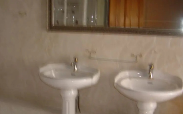 Chateau du Besset - Saint Prix