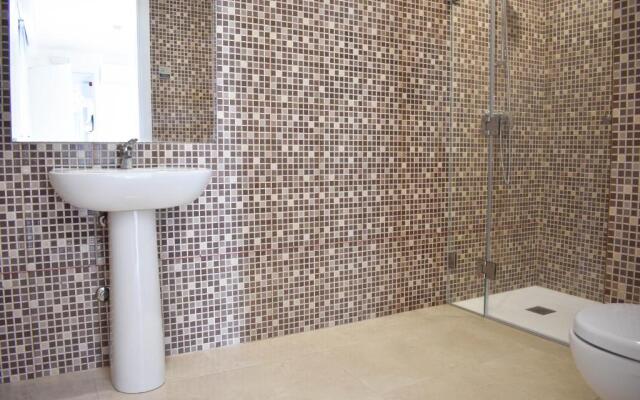 Hostel Azorazul - Pool & Suite