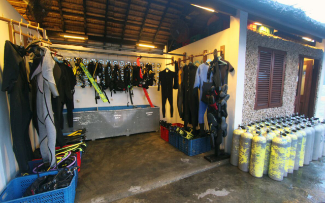 Cocotinos Lembeh a Boutique Dive Lodge