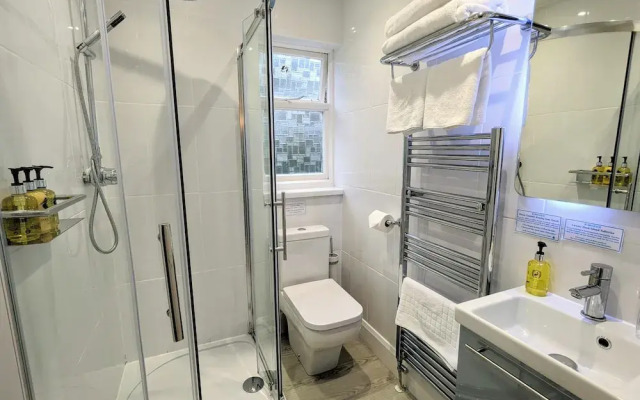 The Claremont Hotel - Adult Only