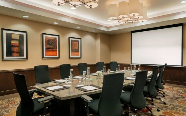 Embassy Suites Los Angeles - Glendale