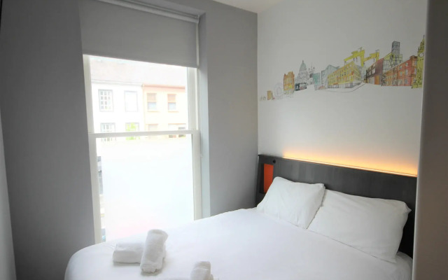 easyHotel Belfast