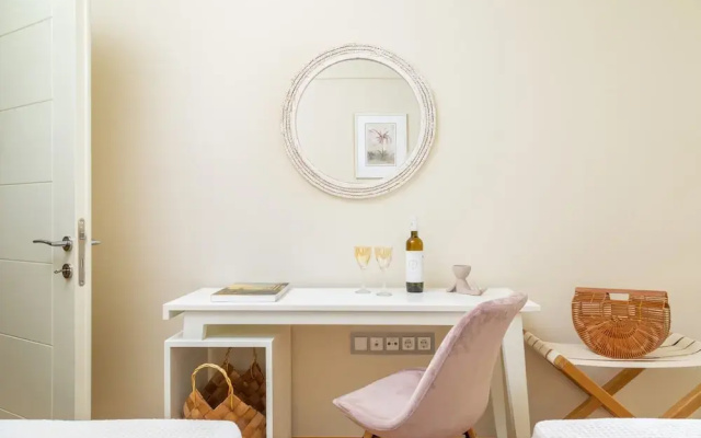 Ivory Luxury Suite by Corfuescapes