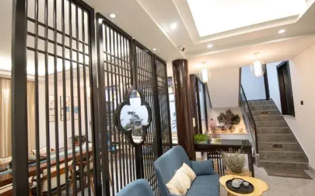 Youqi Boutique Hostel