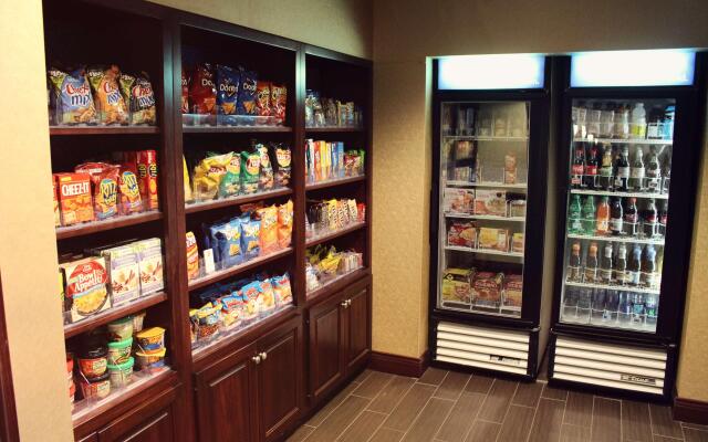 Hampton Inn & Suites Muncie