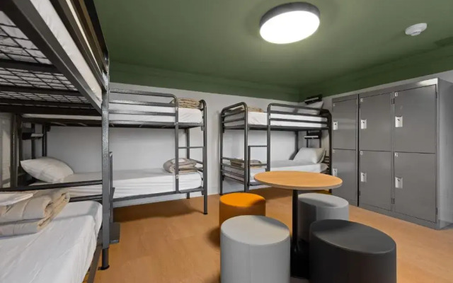HI Hostelling International Hostel - Halifax