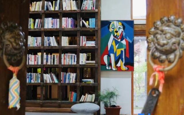 One Mountain House · Snowy Mountain Sunny Residential Homestay