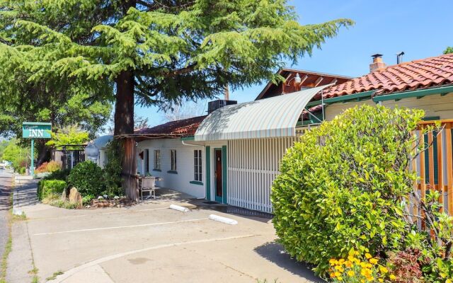 The Bonnie Inn Unit 6