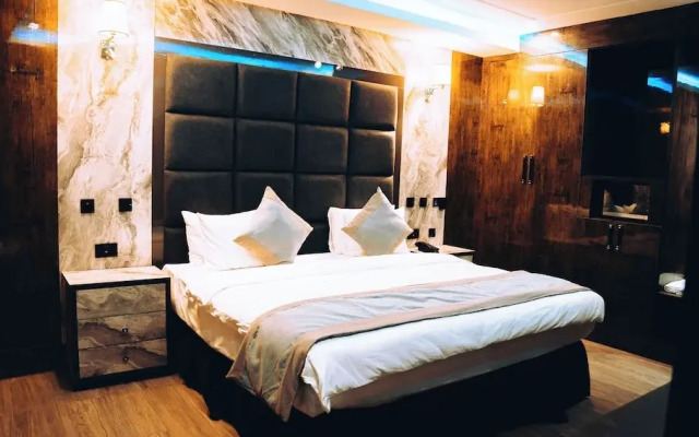 McDons Skye Hotel and Suites