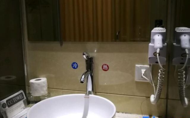 Yongxing Liangshi Hotel