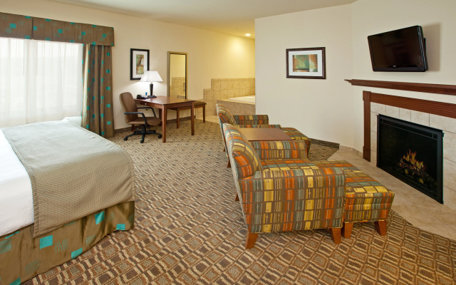 Holiday Inn Express Hotel & Suites RIPLEY by IHG
