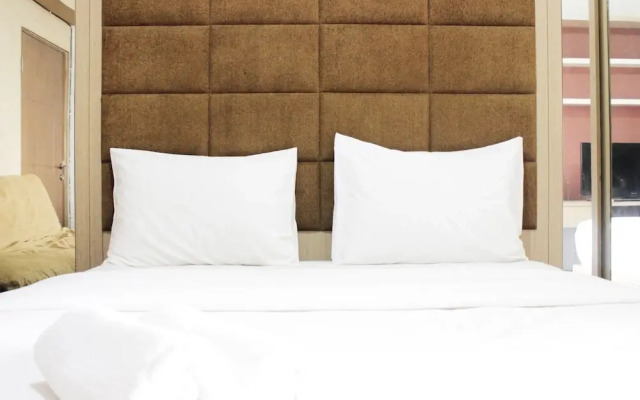 Relaxing Studio Room at Gateway Apartment Ahmad Yani Cicadas