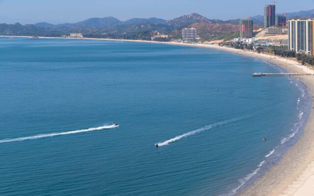 Wyndham Grand Plaza Royale Shuangyue Bay