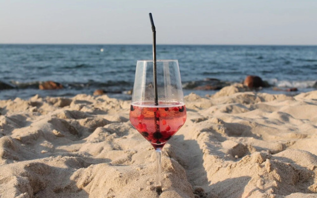 Modernes Apartment in Kuehlungsborn mit Garten