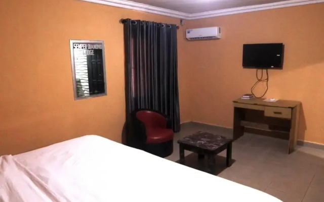Semper Diamond Lodge