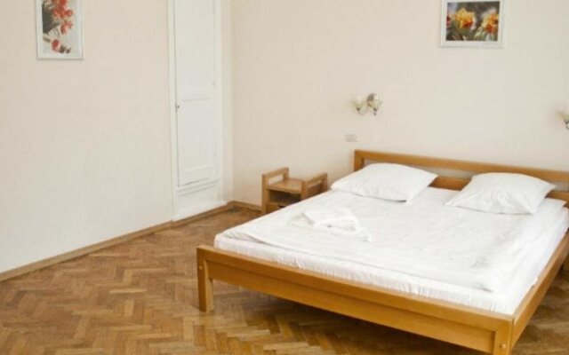 Intermark Serviced Apartments - Patriarch's Ponds Area