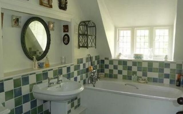 Mayfield Bed and Breakfast