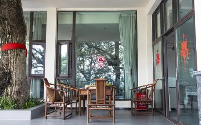 Yunjuxiangju – Outside – Kunming