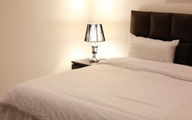 Continental Salmiya Suite