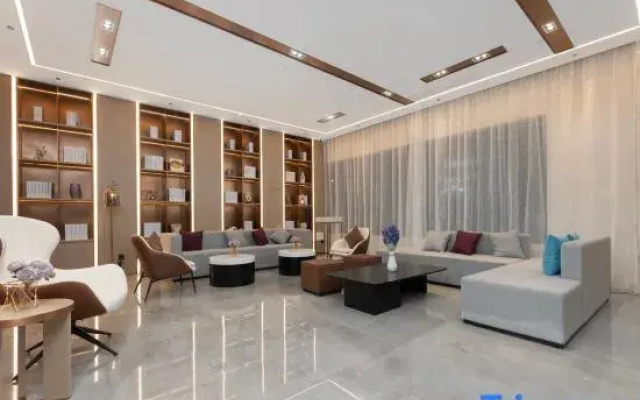 Lavande Hotel (Yangzhou Baoying Baitian North Road)