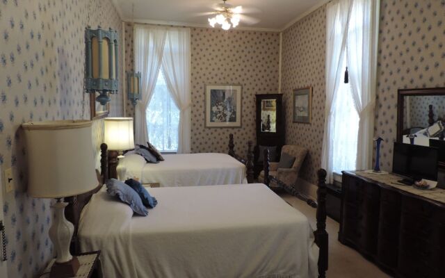 Franklin Terrace Bed and Breakfast