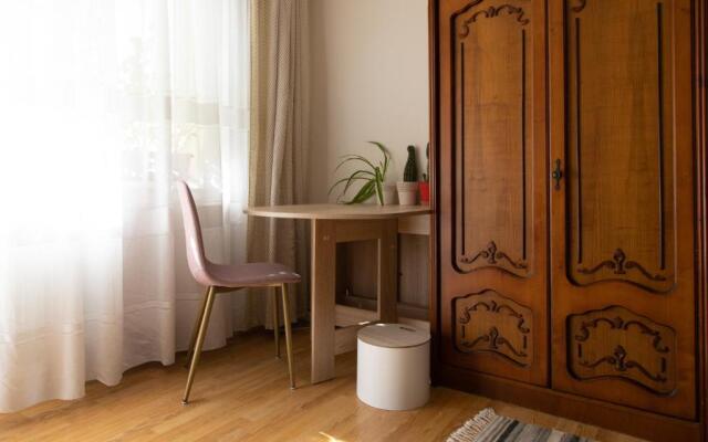 21 Cozy Apartament