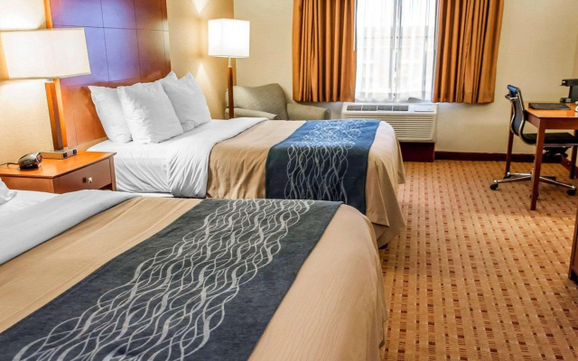 Comfort Inn & Suites Franklin East