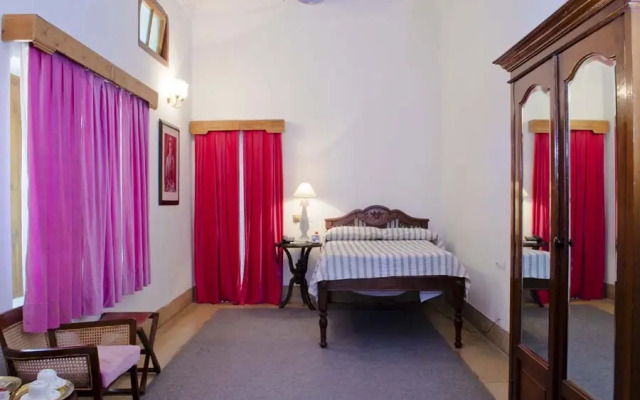 Baradari Palace