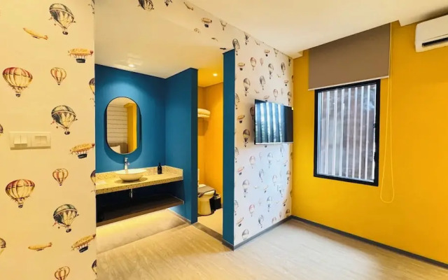 Yellow Bee Resort Cililitan