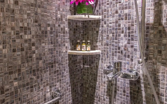 Hotel One Eighteen