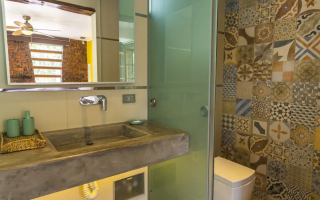 Bananas Adventure Hostel