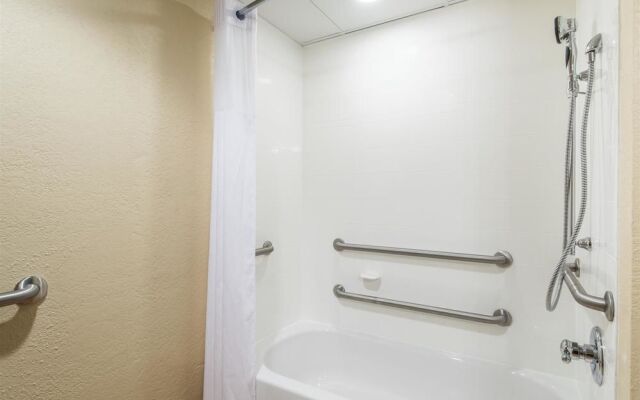Days Inn & Suites Bozeman