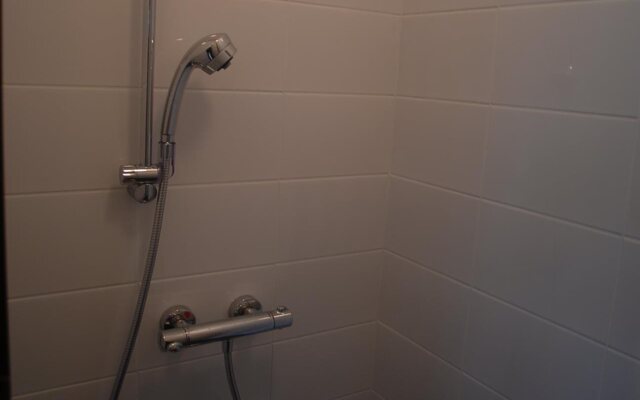 Bears Den Mountain Lodge