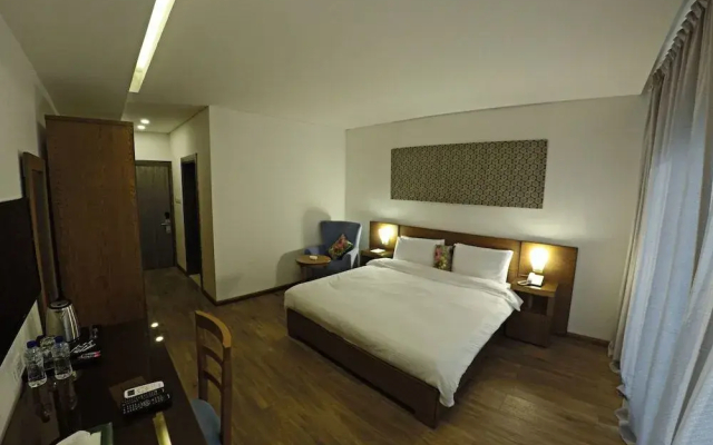 Sierra Palms Resort