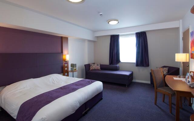 Holiday Inn Express London Stansted Airport, an IHG Hotel