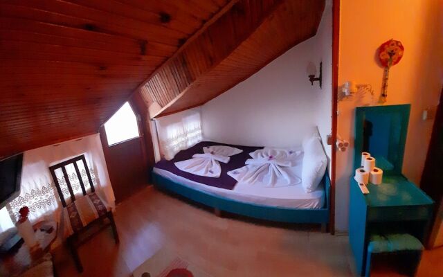 Antonios Motel