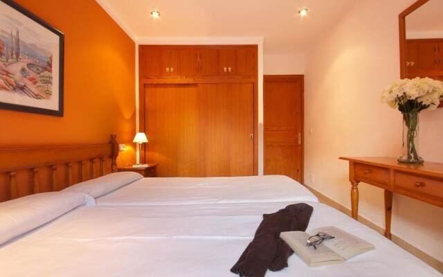 Apartment - 2 Bedrooms with Pool and WiFi - 103219