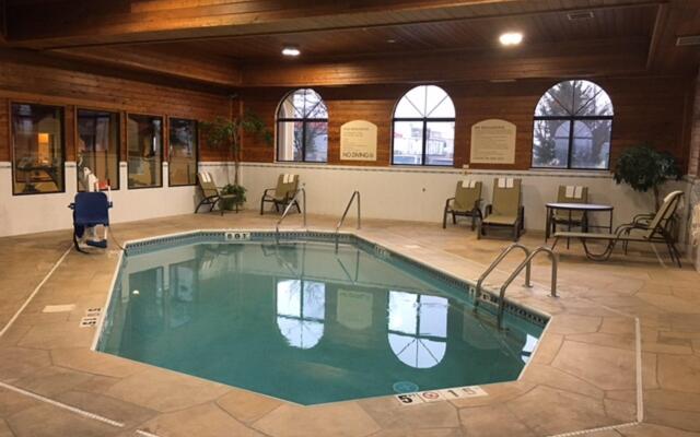 Best Western Oswego Hotel
