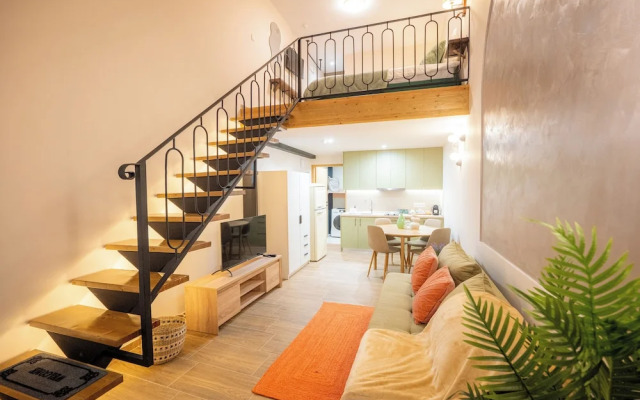 Vayas Residences Agora