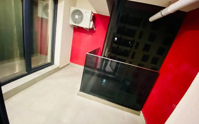 Plaza Residence Studio 2
